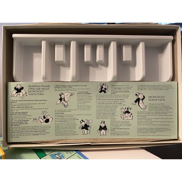 1998 Monopoly Board Game Parker Brothers w/ New Moneybag token Some Parts Unused - Picture 7 of 16